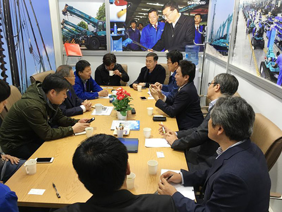 3868la银河总站智能高端市场展风采