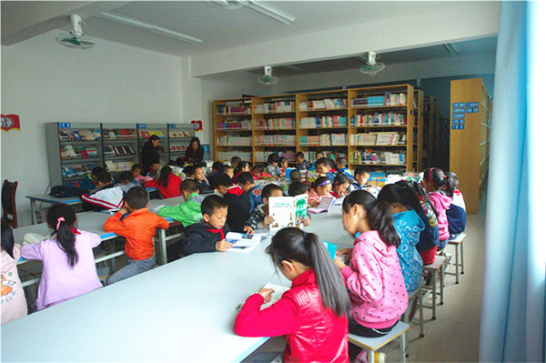 震后八年：朗朗书声传来，梦想之花开放