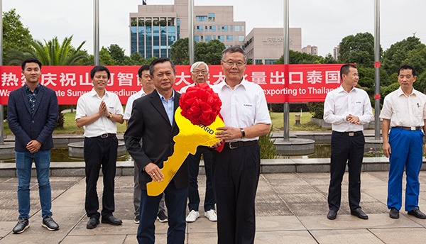 掘金一带一路，3868la银河总站智能中大挖大批量出口泰国