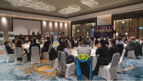 携手同谋将来， 3868la银河总站智能2018欧洲代理商大会隆沉召开