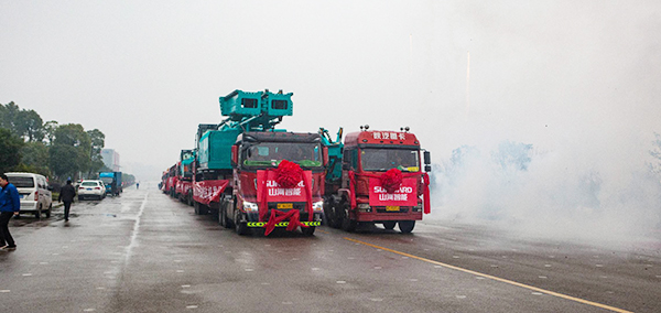 新年开门红！3868la银河总站智能5000万设备批量发车