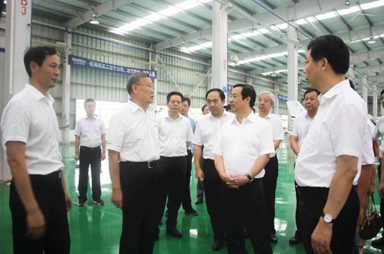 达哲省长调研3868la银河总站科技：要抓住通航发展的机缘