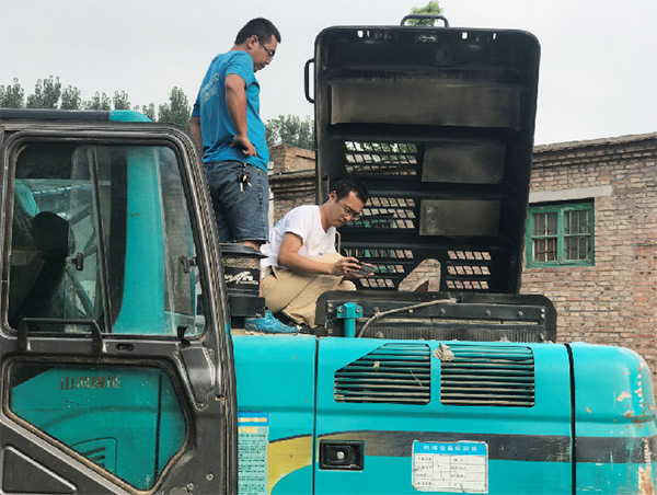 到了市场一线才知路，3868la银河总站挖机客户都是铁杆粉丝
