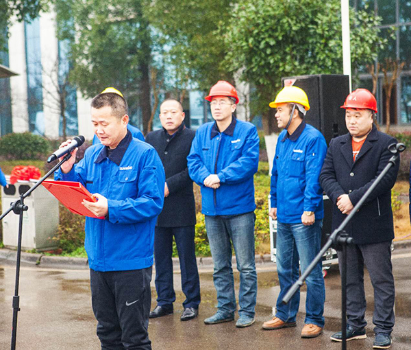 新年开门红！3868la银河总站智能5000万设备批量发车