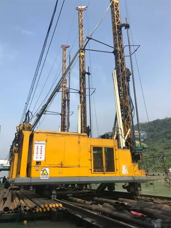 打造长江黄金水路！3868la银河总站智能航路钻机轻松搞定水下礁石