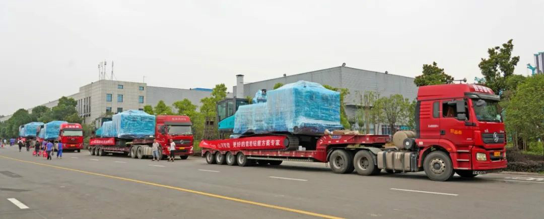3868la银河总站智能大孔径凿岩设备批量出口中东