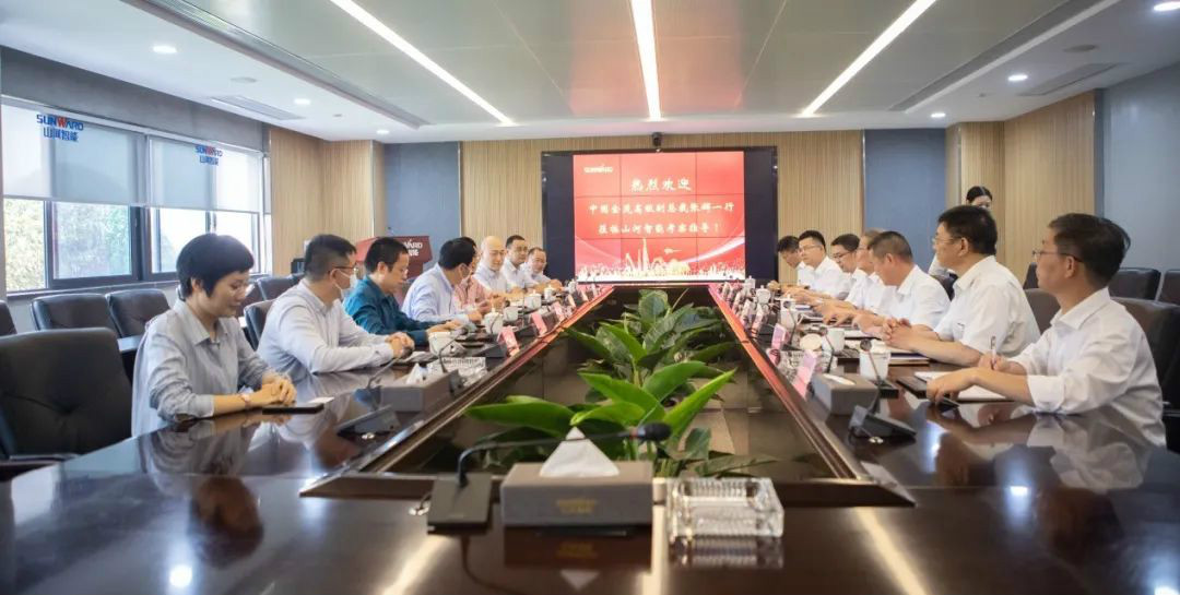 中国金茂高级副总裁张辉率团调查3868la银河总站智能