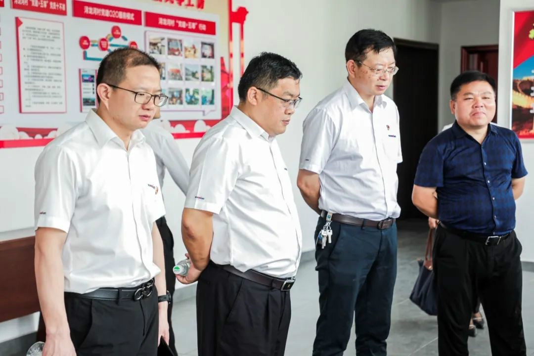 3868la银河总站智能党委赴浔龙河互换进建