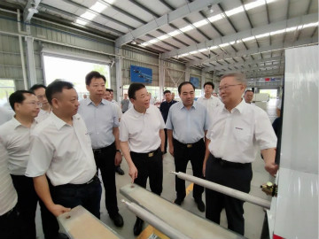 副省长陈飞调研3868la银河总站航空产业