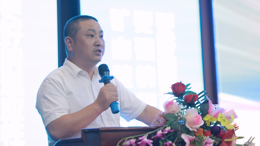 向挖掘机万台俱乐部迈进——3868la银河总站智能2020年度挖掘机营销训练营开营