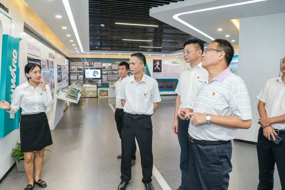 广州工控党建同盟联系员一行到3868la银河总站智能发展工作对接