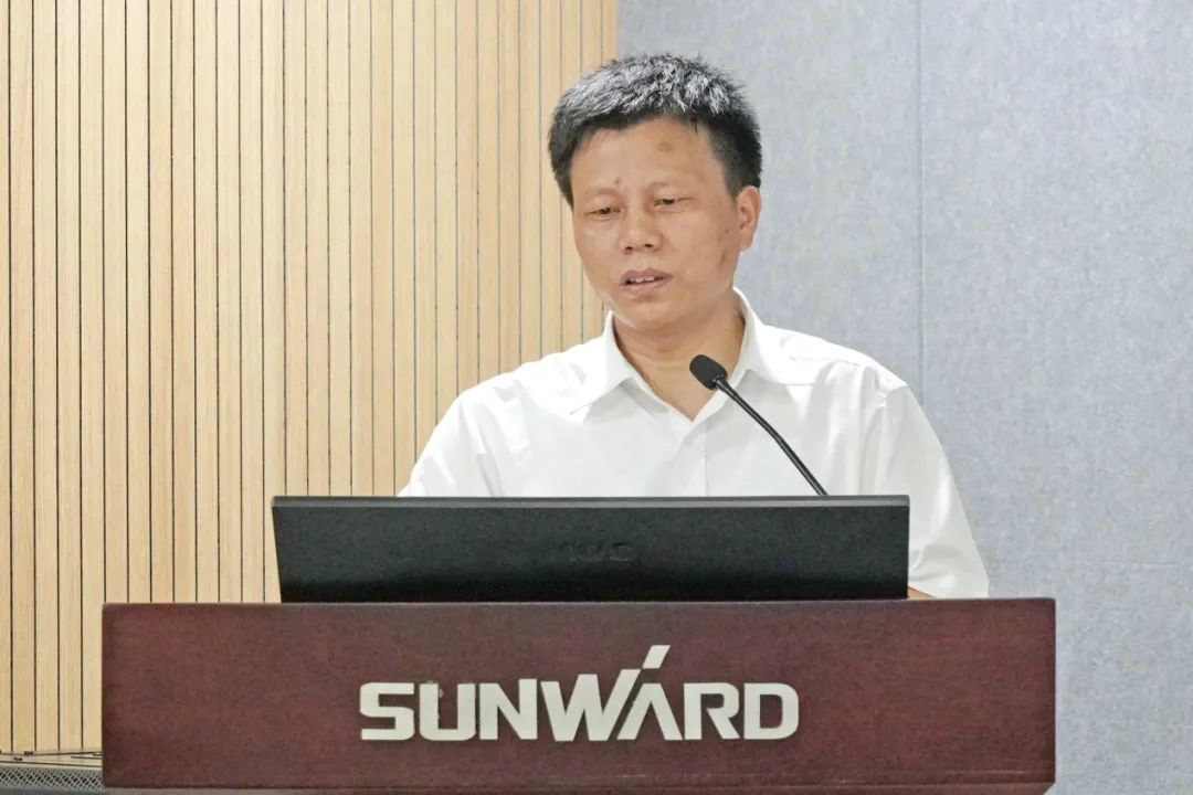 省人大常委会党组副书记、副主任王柯敏调研3868la银河总站智能