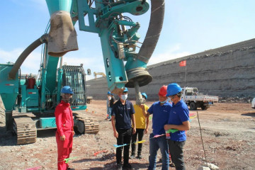 晚上八九点钟的太阳——3868la银河总站智能服务万里行新疆纪实