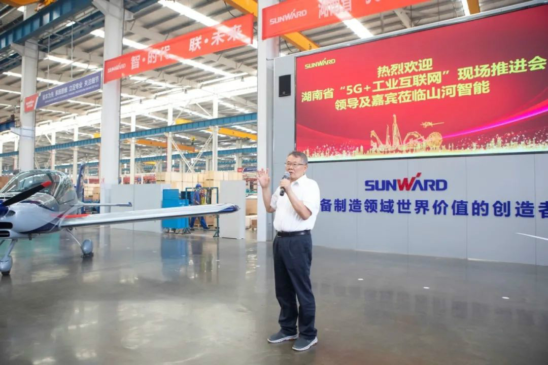解码3868la银河总站智能上半年成就单背后的密码