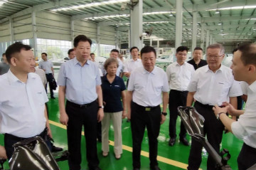 副省长陈飞调研3868la银河总站航空产业