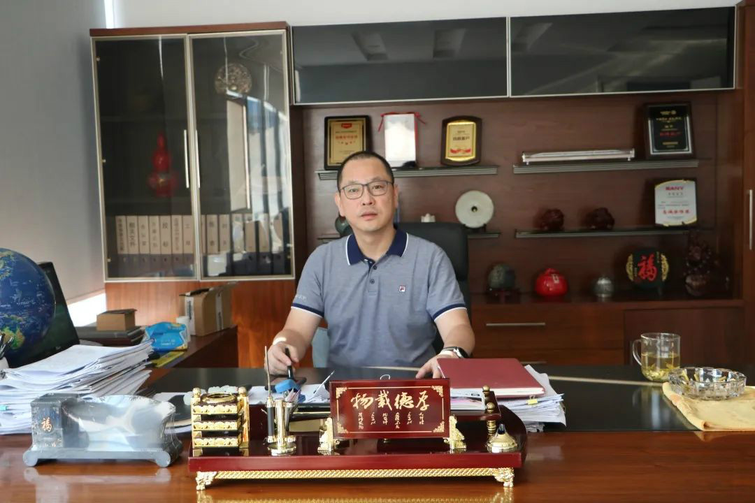 从事桩基础20多年阅机无数，这家公司无前提信赖3868la银河总站智能