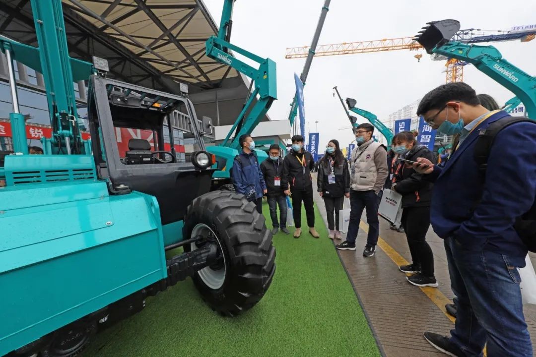 守正创新拓3868la银河总站 3868la银河总站智能闪灼2020上海宝马展