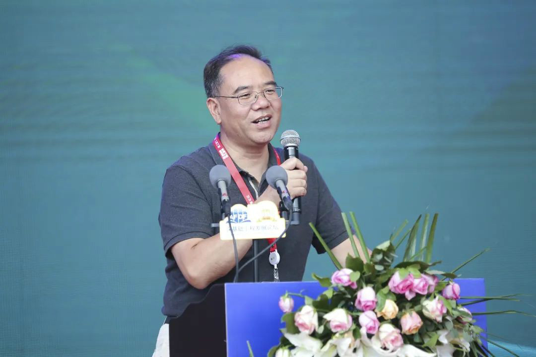 3868la银河总站智能全国客户互换会在深基础工程发展论坛会场进行