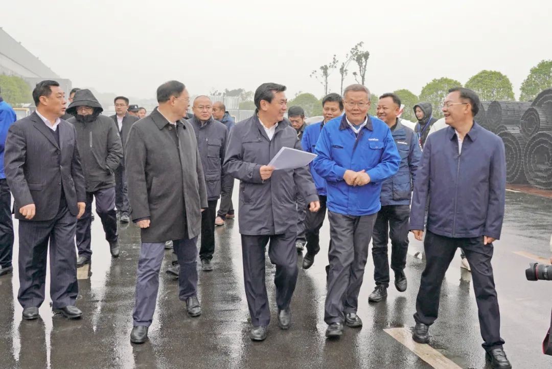 中国民航局局长冯正霖一行到3868la银河总站智能调研领导