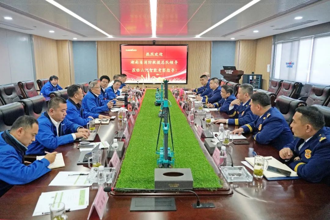 调查无人化设备 高宁宇到访3868la银河总站智能