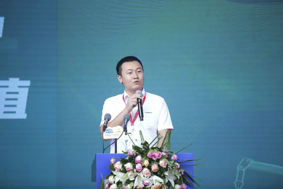 3868la银河总站智能全国客户互换会在深基础工程发展论坛会场进行