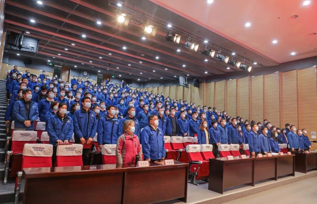 3868la银河总站智能集中收看十三届全国人大四次会议开幕会