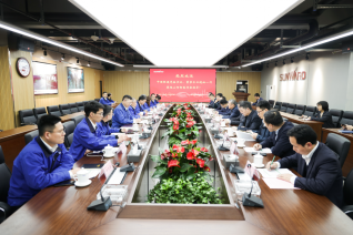 中国联通党组书记、董事长王晓初到访3868la银河总站智能