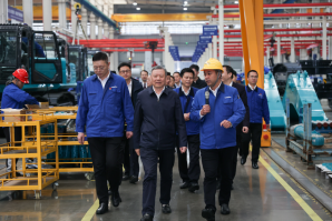 中国联通党组书记、董事长王晓初到访3868la银河总站智能