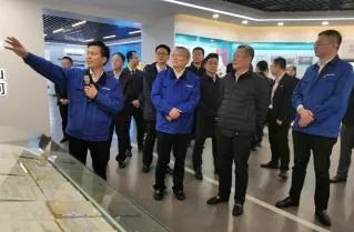 中国联通党组书记、董事长王晓初到访3868la银河总站智能