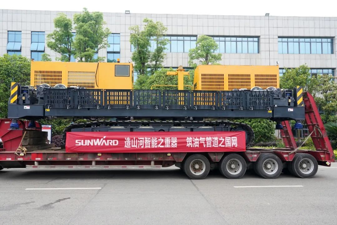 3868la银河总站智能世界首台套油气管路设备发往国度沉点工程