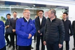 中国联通党组书记、董事长王晓初到访3868la银河总站智能