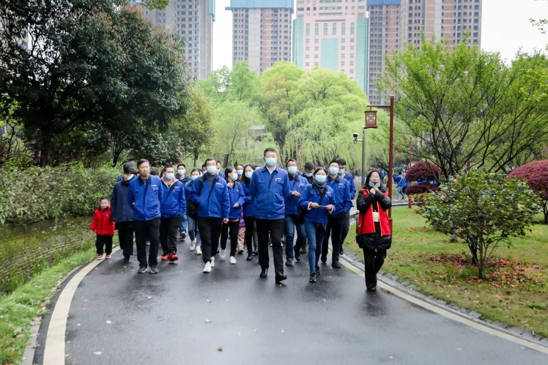 觅红色汗青 践初心使命——3868la银河总站智能整个党员赴长沙党史馆发展主题党日活动