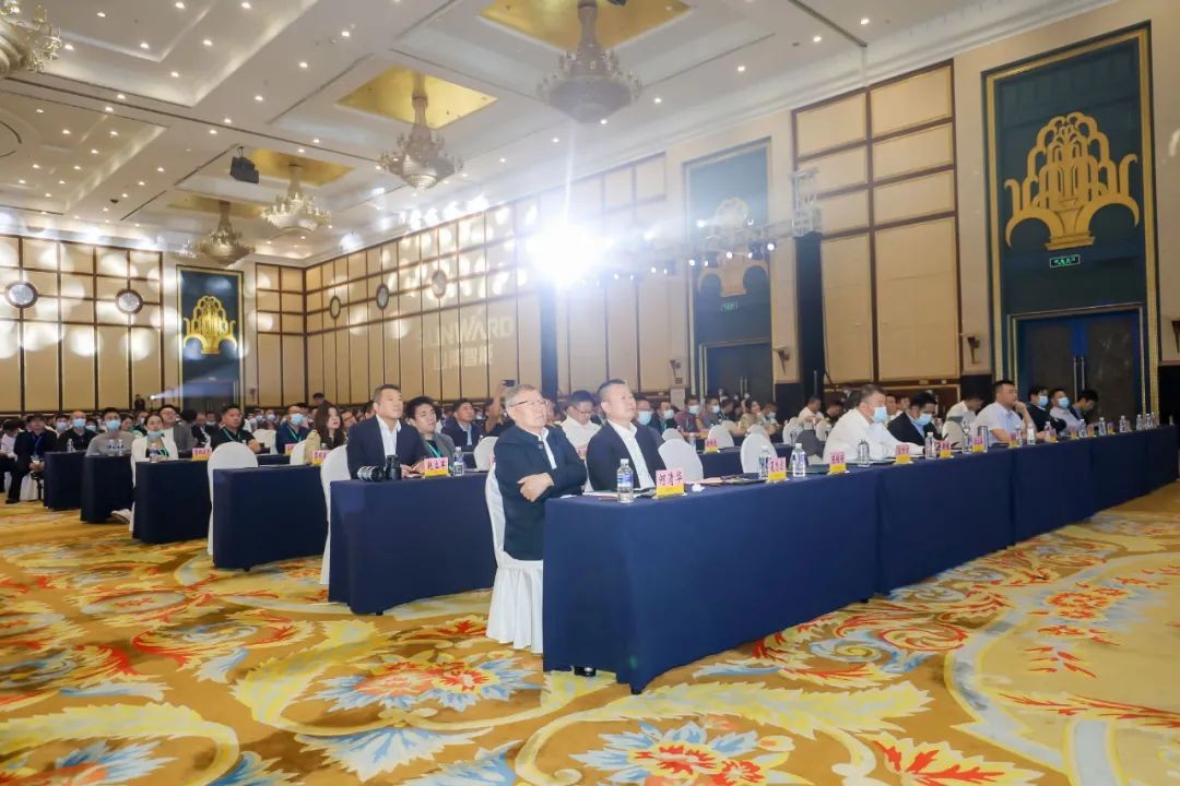 “爆品”出击！3868la银河总站智能客户互换会签约超8亿元