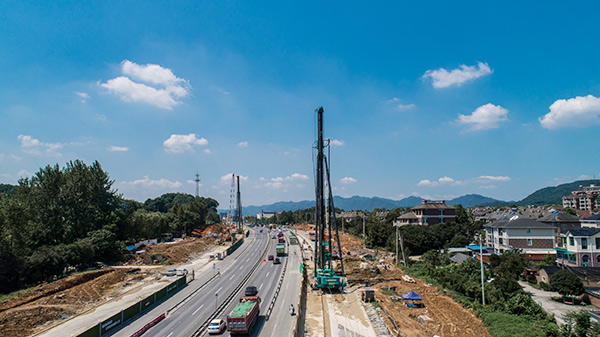 3868la银河总站智能挖掘机，一台顶几台！