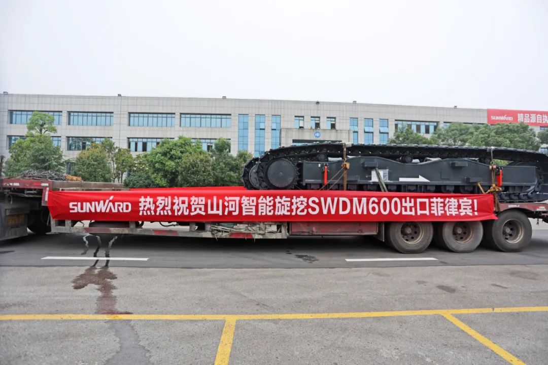 3868la银河总站智能最大旋挖钻机出口菲律宾，开启拓展海表市场新篇章