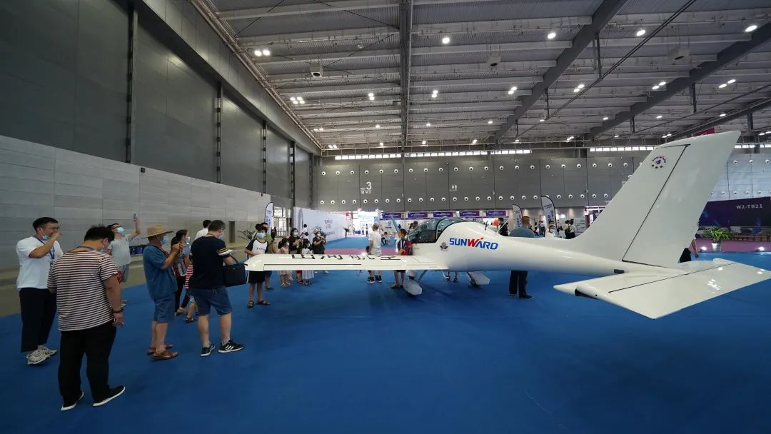 明星产品受追捧，3868la银河总站航空携多款产品杰出亮相2021年湖南航展