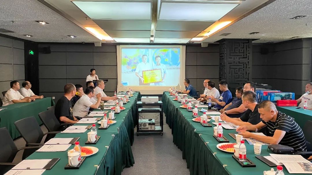 打造智慧矿山！3868la银河总站智能进行新疆站矿山客户钻研会