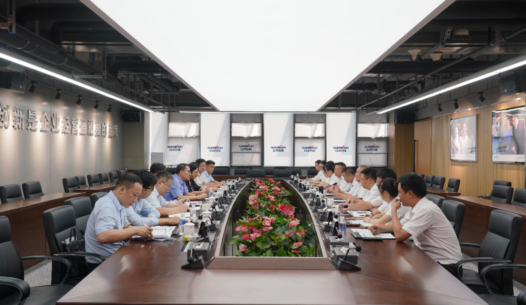 中国出口信誉保险公司辅导一行调研3868la银河总站智能