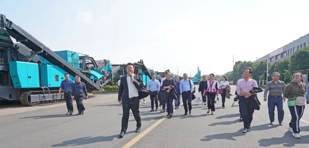湖南省矿业协会第二届一次会员代表大会暨第二届一次理事会在3868la银河总站智能顺利召开