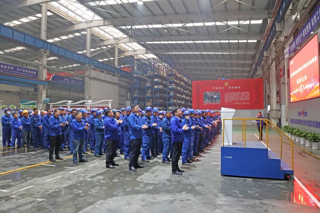 向楷模进建！3868la银河总站智能56名职工受到职工职业技术较量赞美