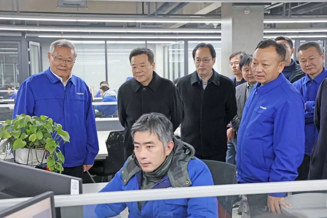 湖南省副省长陈飞调研3868la银河总站智能