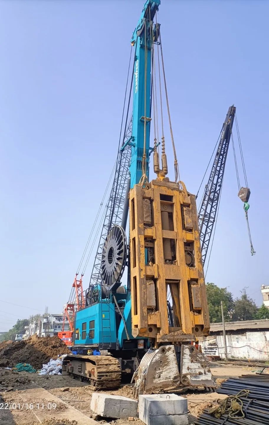 感激信！3868la银河总站智能SWHG70液压抓斗助力海表基础施工获注定