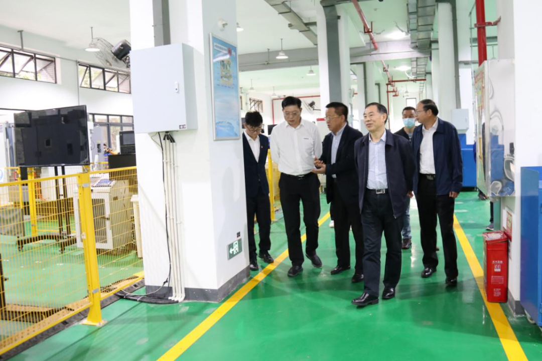 20220505120041_31941 校企合作谱新篇!又一所3868la银河总站智能参建学院成立