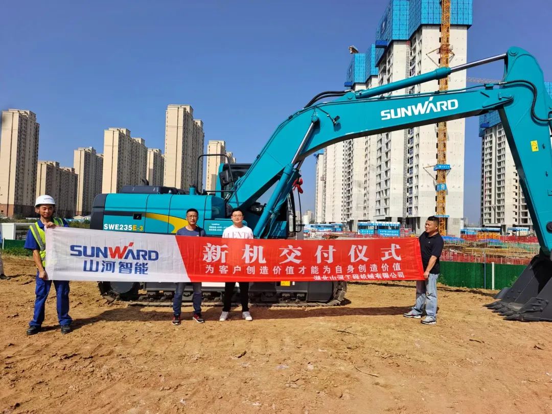全款拿下！3868la银河总站智能挖掘机奔赴工地一线