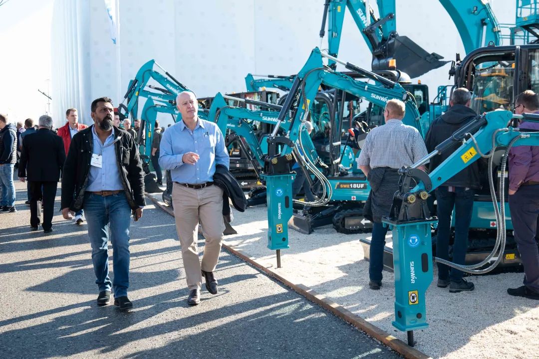 20221102091906_25508 Bauma 2022 | 一组火热现场图带您沉温3868la银河总站智能德国宝马展之旅