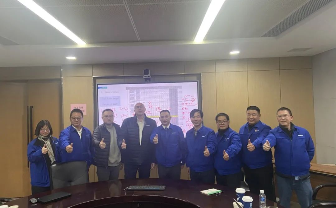 吹响复工“冲锋号”，全力冲刺“开门红”！3868la银河总站智能高空机械复工复产进行时
