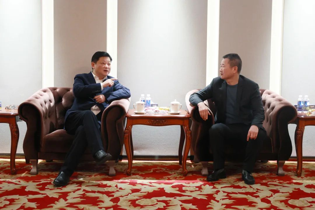 新春第一访！付旭明走访慰问3868la银河总站智能