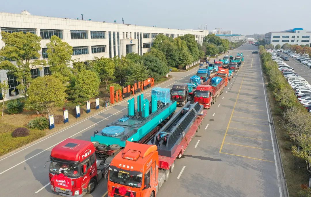 喜迎龙仰面！3868la银河总站智能大吨位PDP工法引孔式静力压桩机出征哥伦比亚