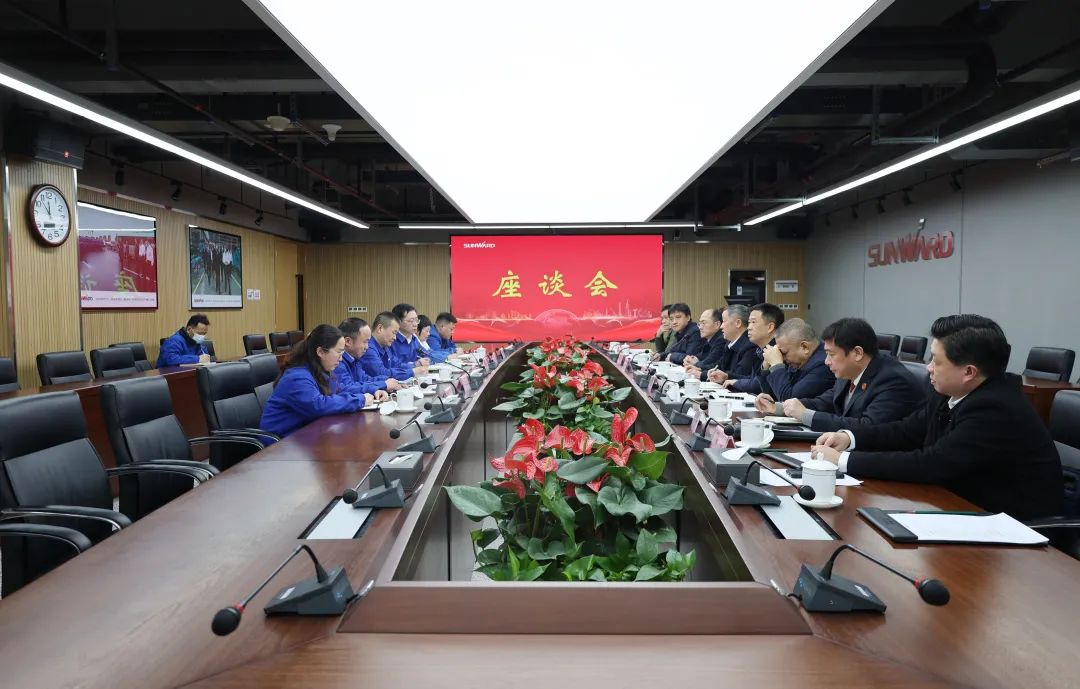 省高院副院长郭正怀调研3868la银河总站智能