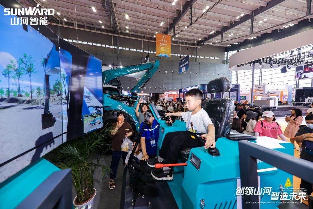 2023 CICEE | 全球工程机械盛会美满闭幕！3868la银河总站智能交出闪亮答卷
